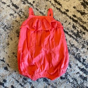 Baby gap onesie